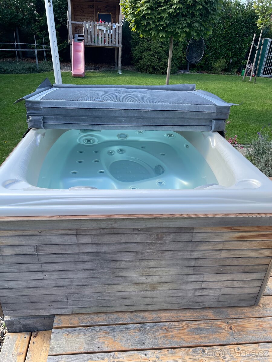 Vířivka USSPA Benjamin - 2