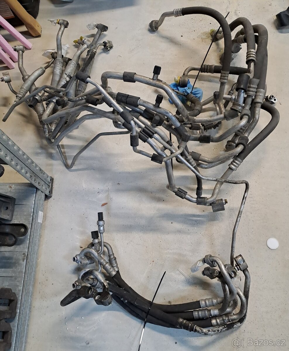 Trubky klimatizace Volkswagen/Škoda - 2