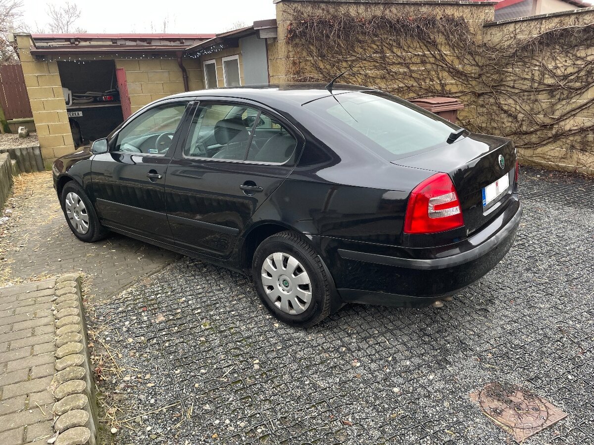 Škoda Octavia 1.9 TDI, ELEGANCE, DSG, nová STK - 2