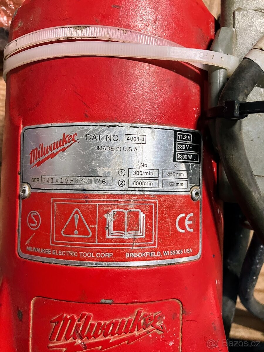 Milwaukee DCM 2-350C jádrová vrtačka - 2