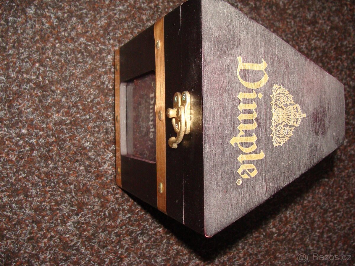 Dimple Whisky 15 tiletá celkem 32 let. - 2
