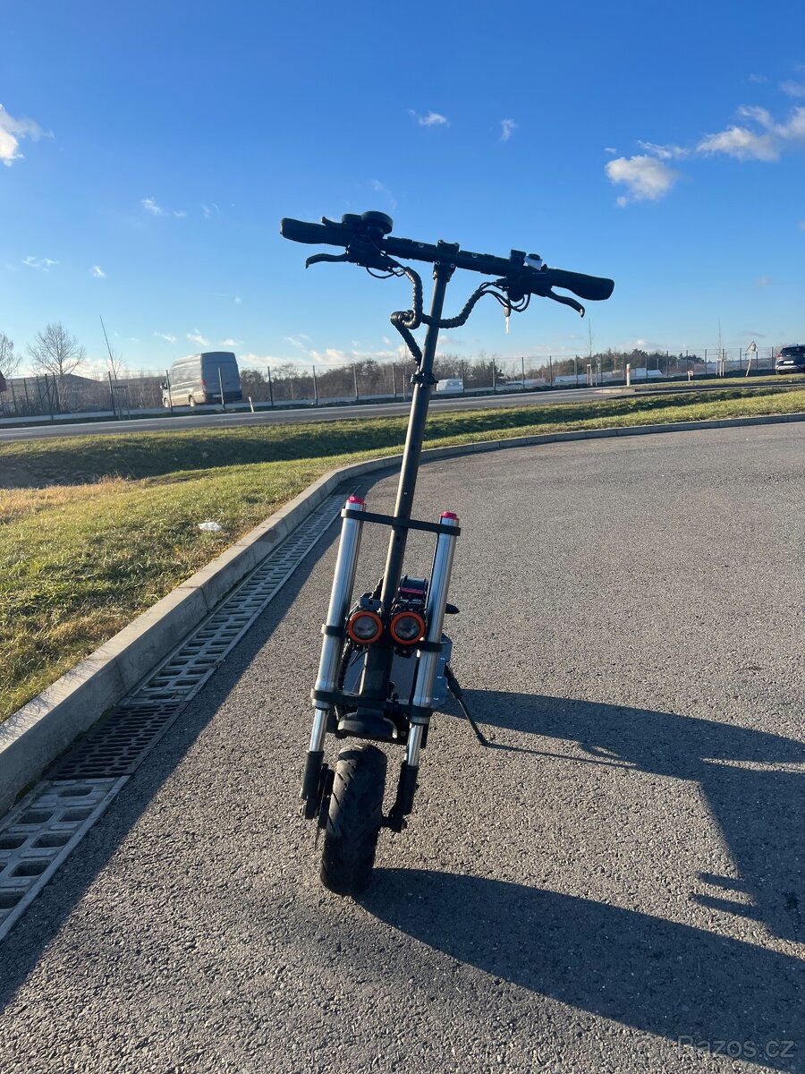 Elektrokoloběžka - 2