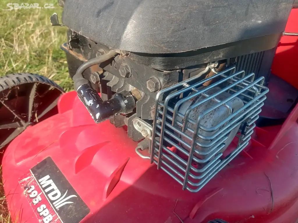 Travní sekačka MTD - 2