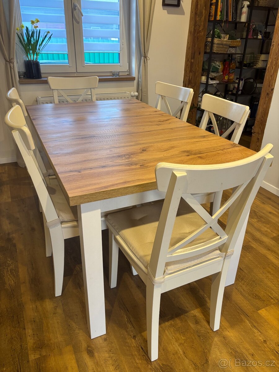 Jídelní stůl + židle - 2