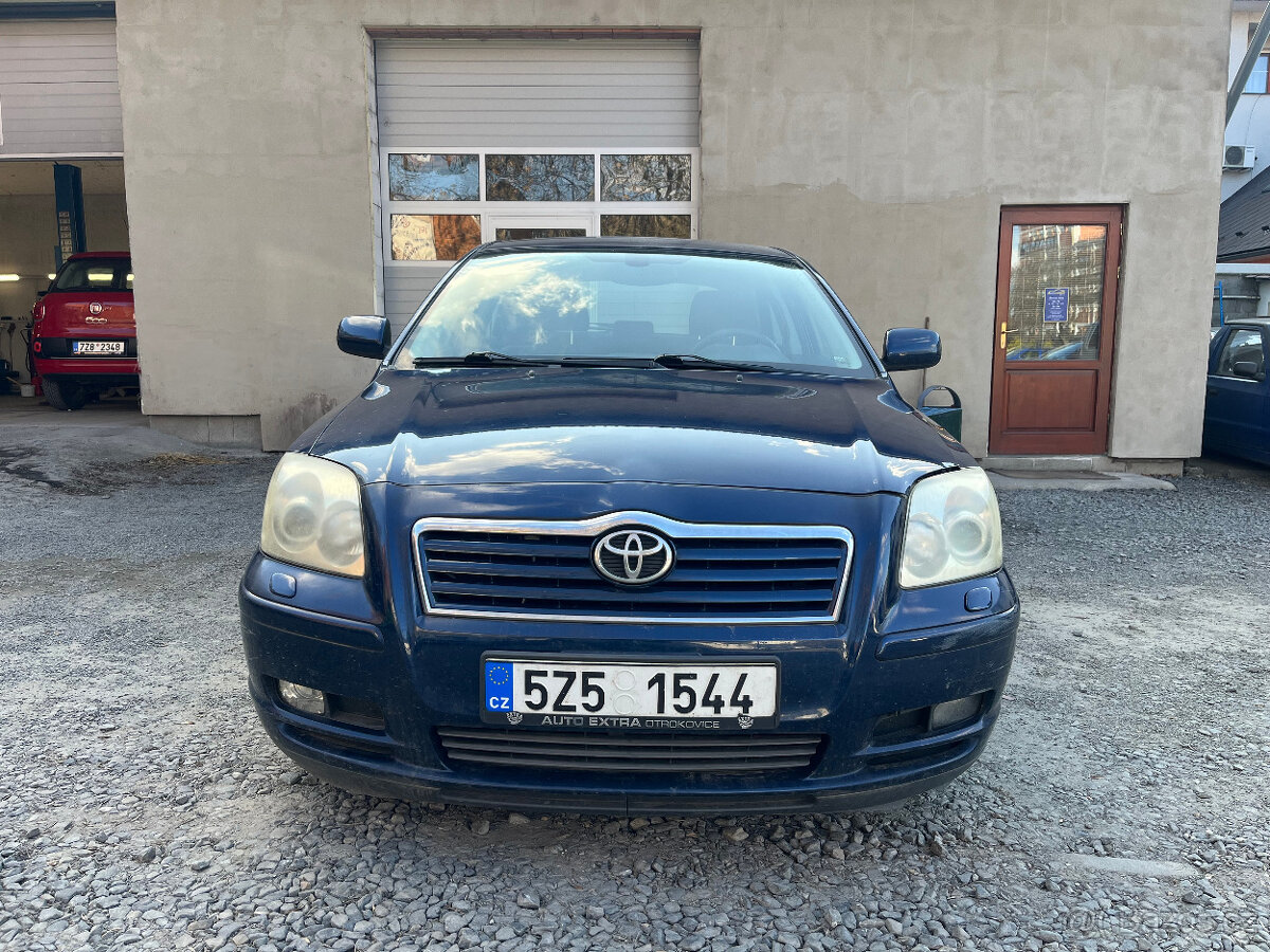 TOYOTA AVENSIS 2.2 D4D 130 Kw - 2