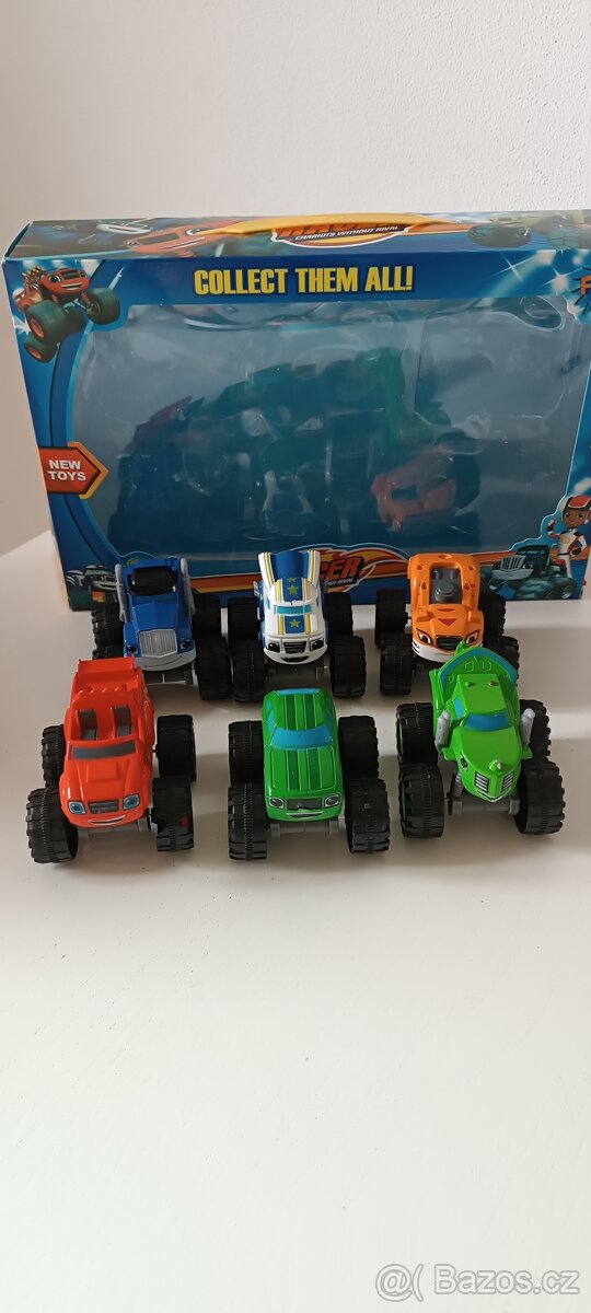 Autíčka že seriálu Plamínek a čtyřkoláci - 2