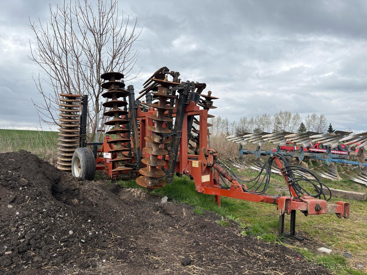 Diskový podmítač Gregoire Besson xrvp 5 m záběr - 2