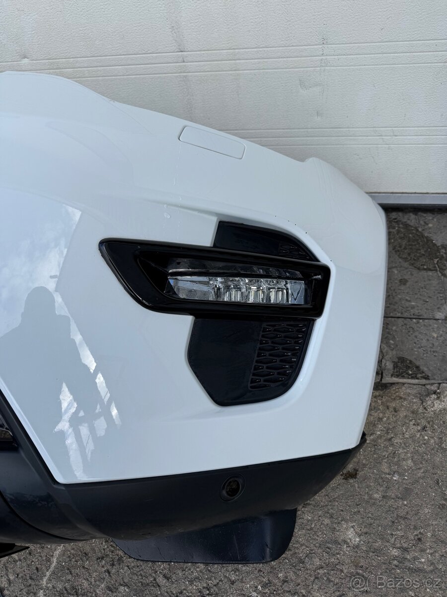 Land Rover Discovery Sport L550, kompletní přední nárazník