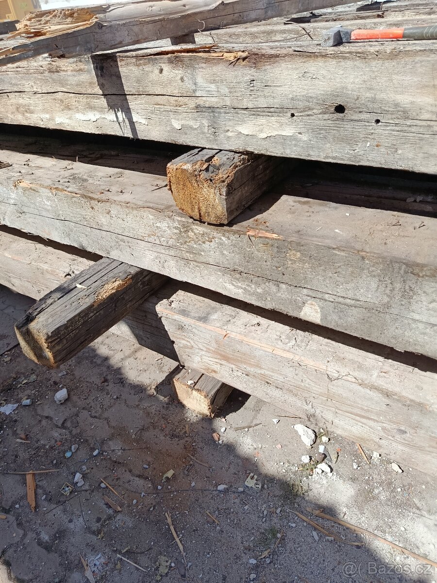 Trámy dřevěné rok 1924 - 2