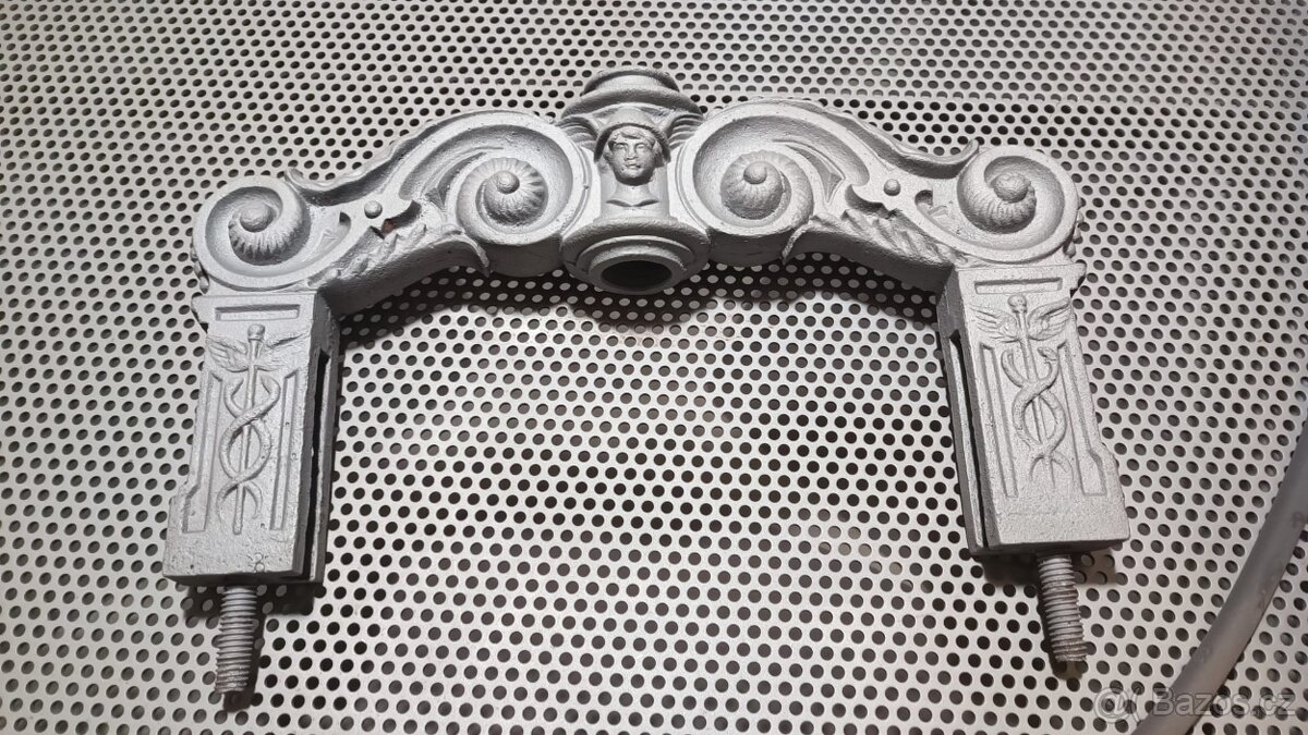 Pískování tryskání veteránských dílů a starožitností - 2