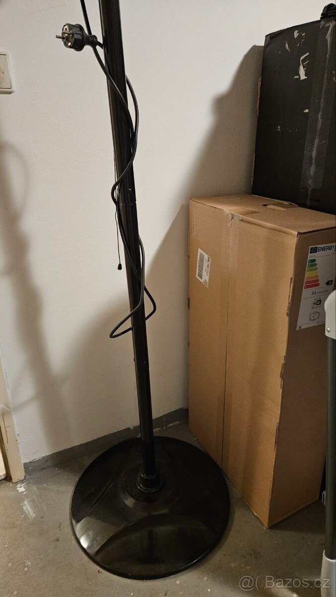 Terasový ohřívač Tristar KA-5287 -elektrický zářič - 2