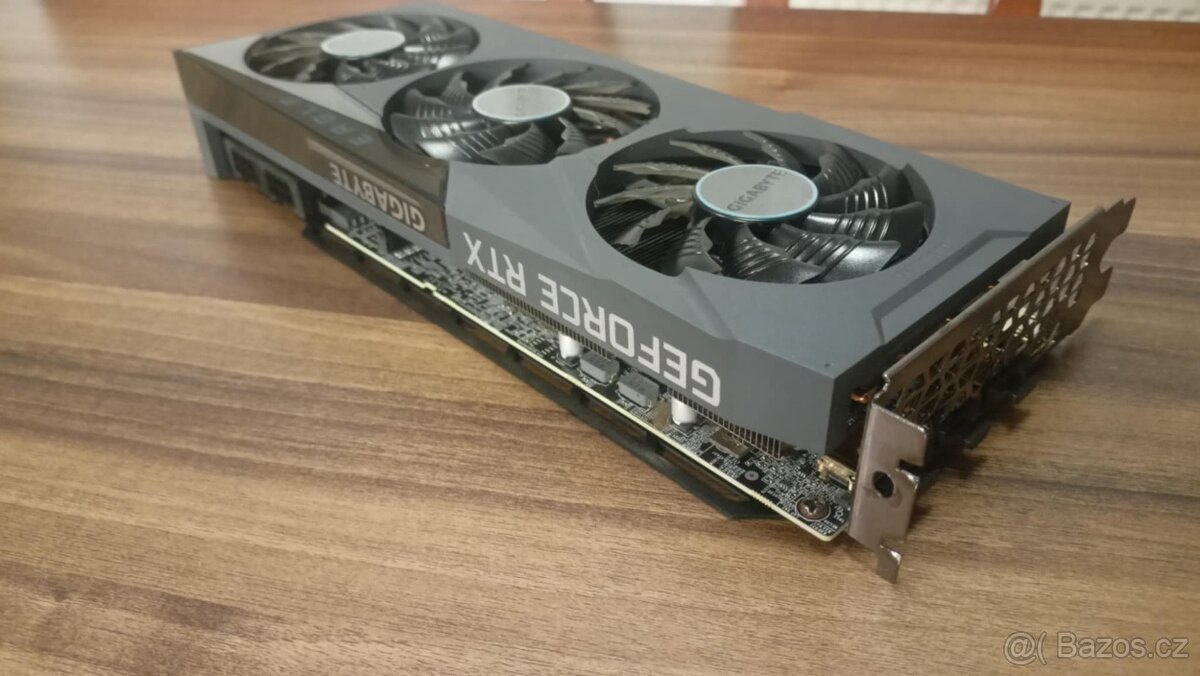 Gigabyte Geforce RTX 3070ti EAGLE 8GB - 2