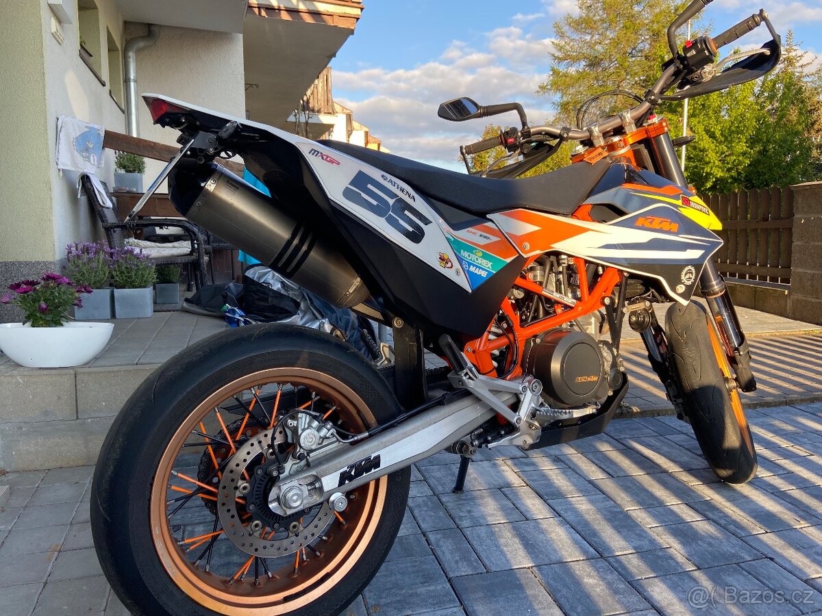 Supermoto KTM 690 SMC R - 2