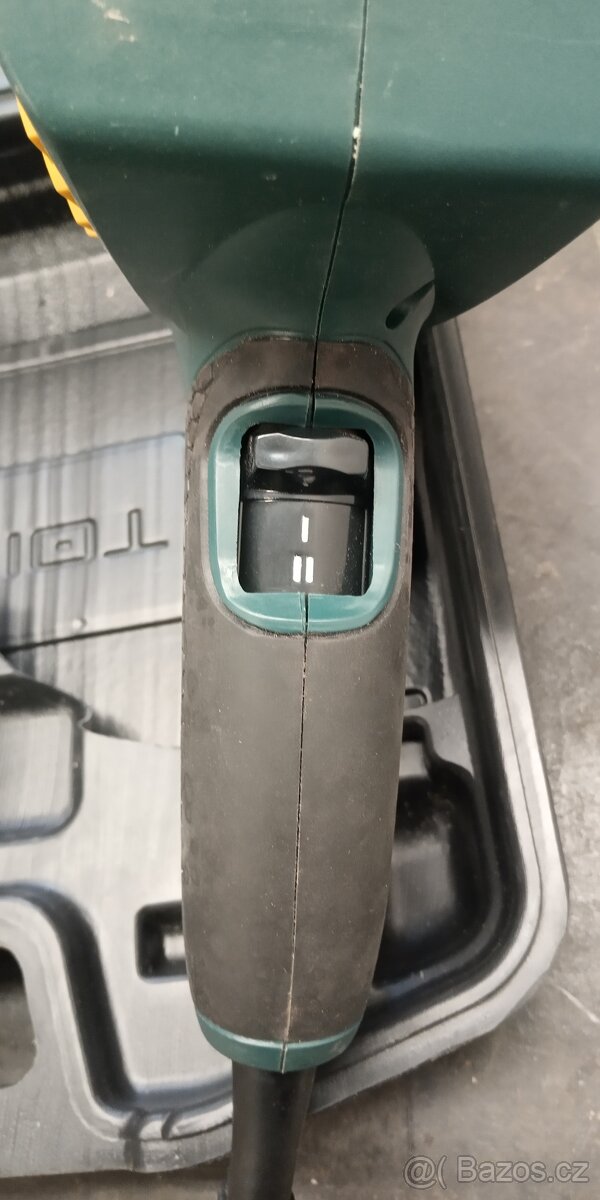 Horkovzdušná pistole 1800W - 2