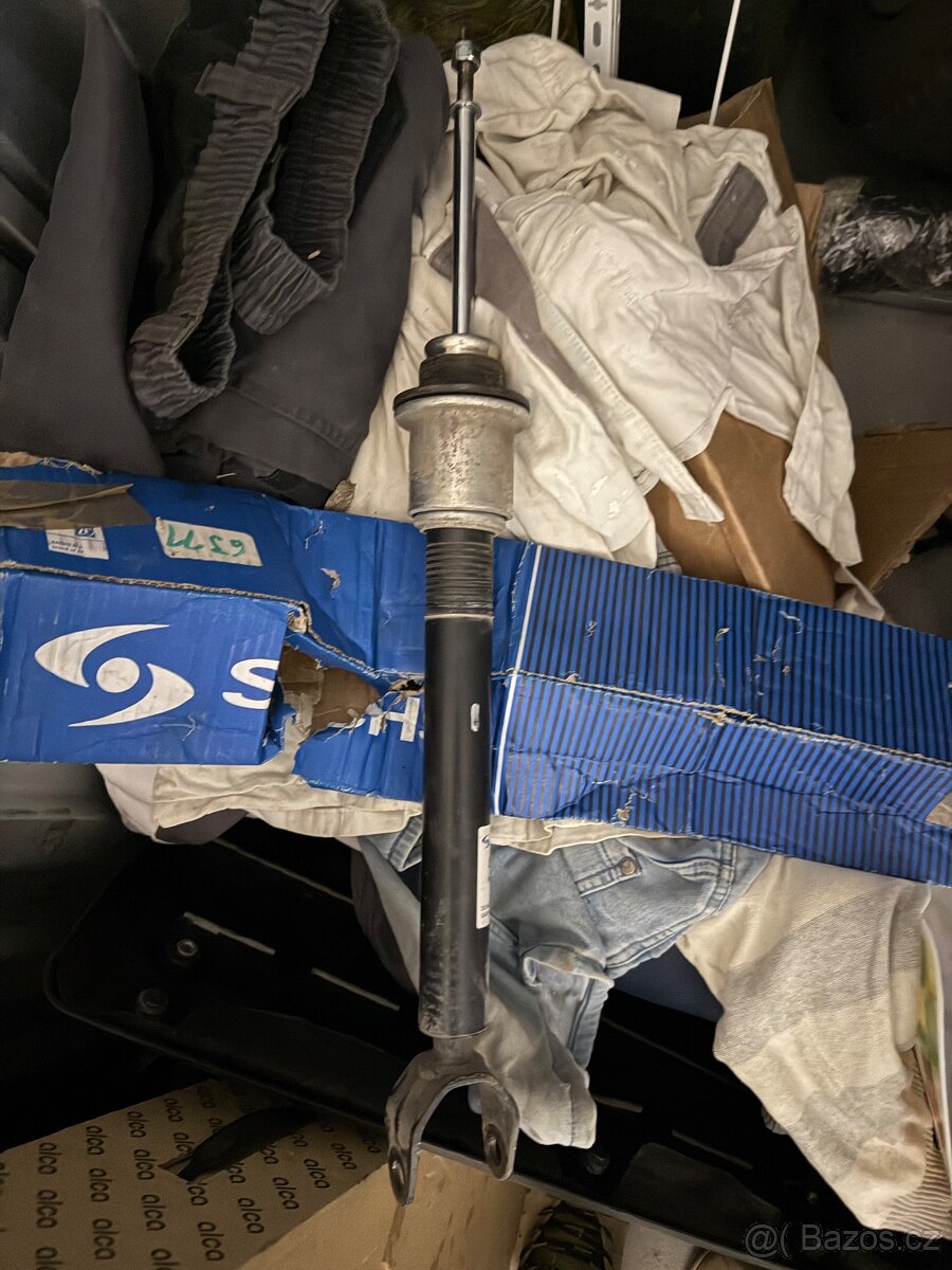 Tlumič Sachs Mercedes w211 - 2