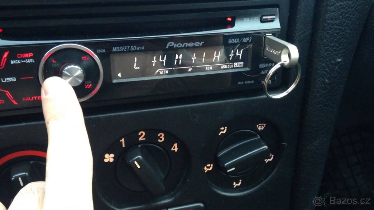 PIONEER DEH-4000UB , USB , AUX , MP3 , CD..... - 2