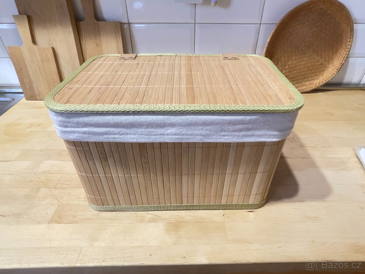 Větší bambusový box s víkem - 2