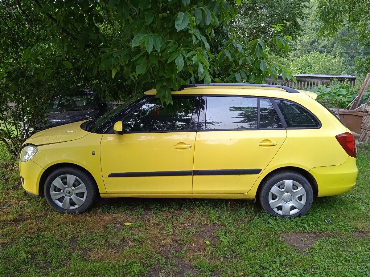 Škoda Fabia II - 2