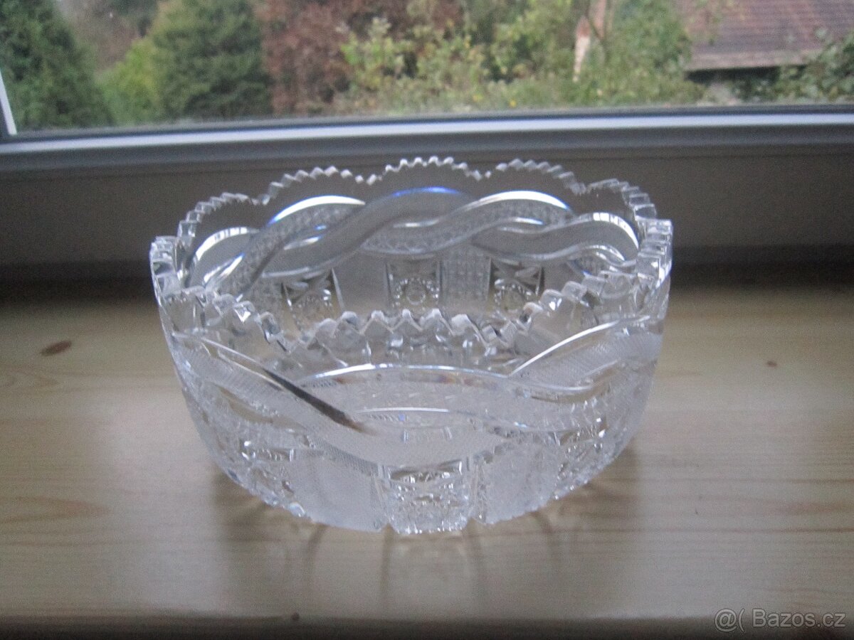 Broušená mísa - 2