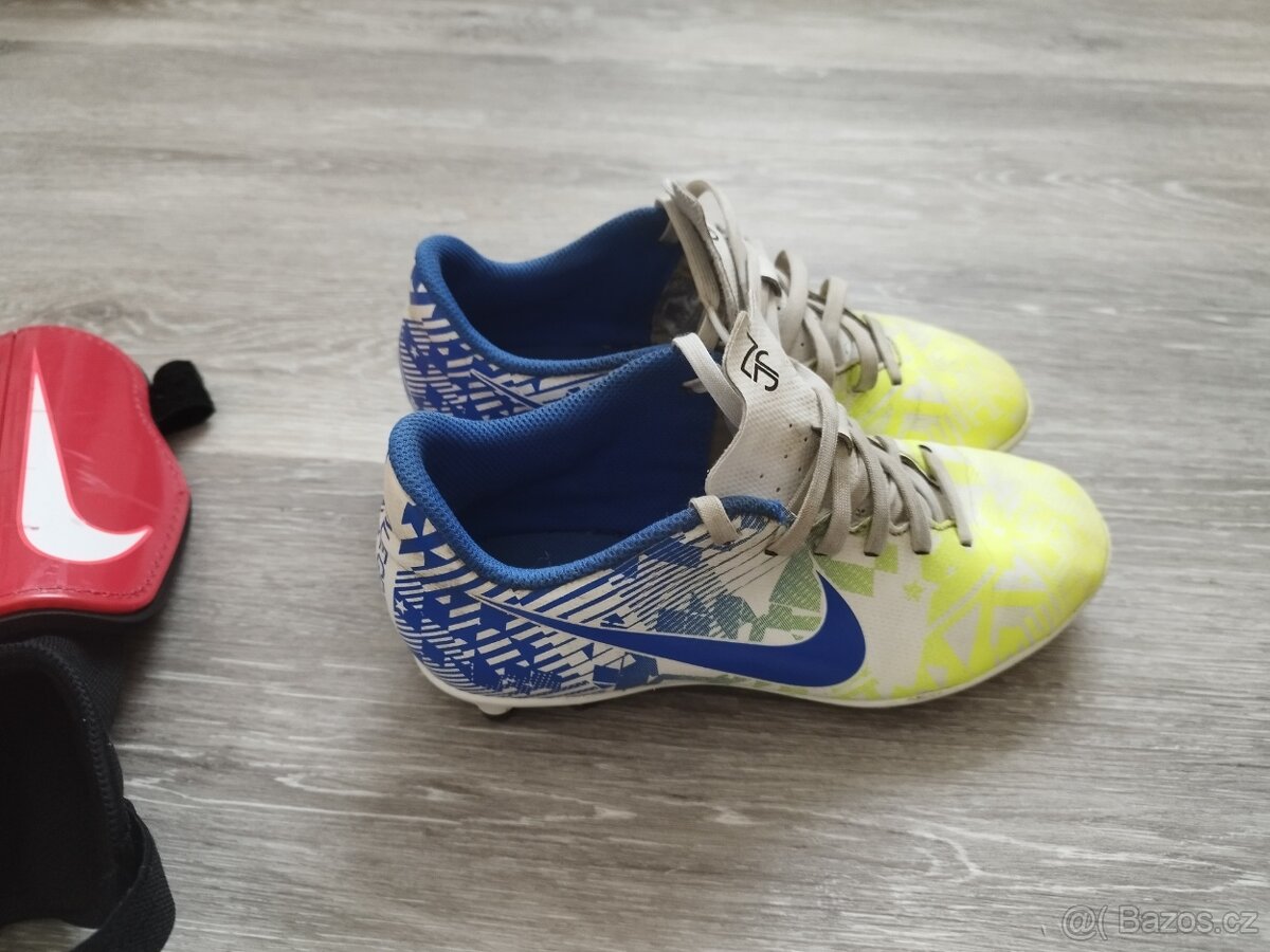 Kopačky Nike a chranice - 2