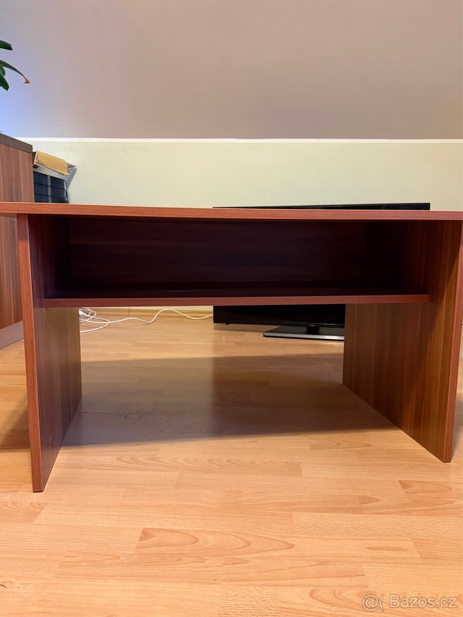 Konferenční stolek - 2