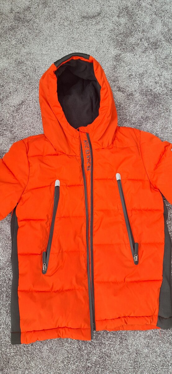 Zimní bunda C&A vel.128 - 2