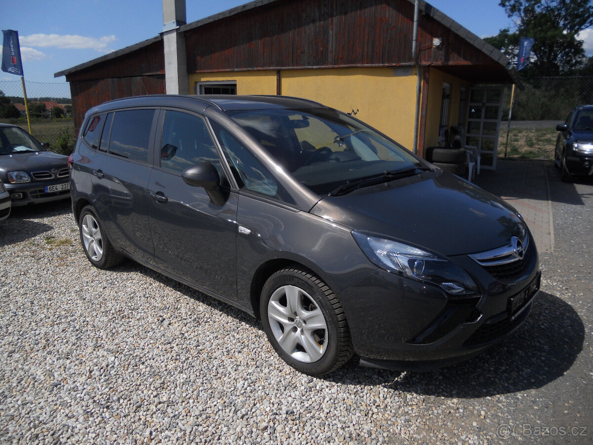 Opel Zafira 2.0CDTi 96Kw 7míst - 2