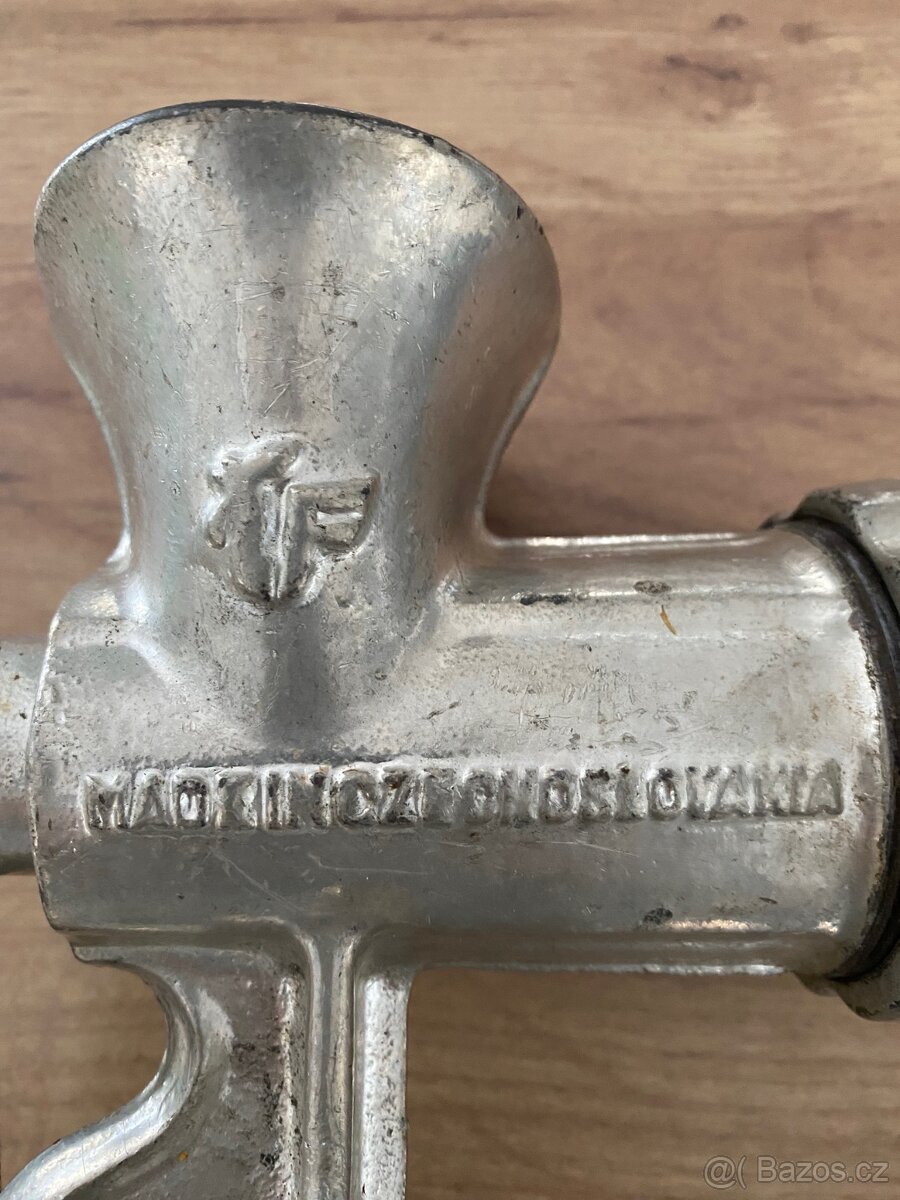 Mlýnek na maso - 2