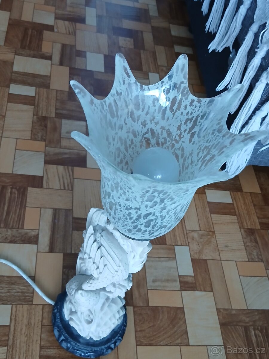 Stará figuralni lampa - 2