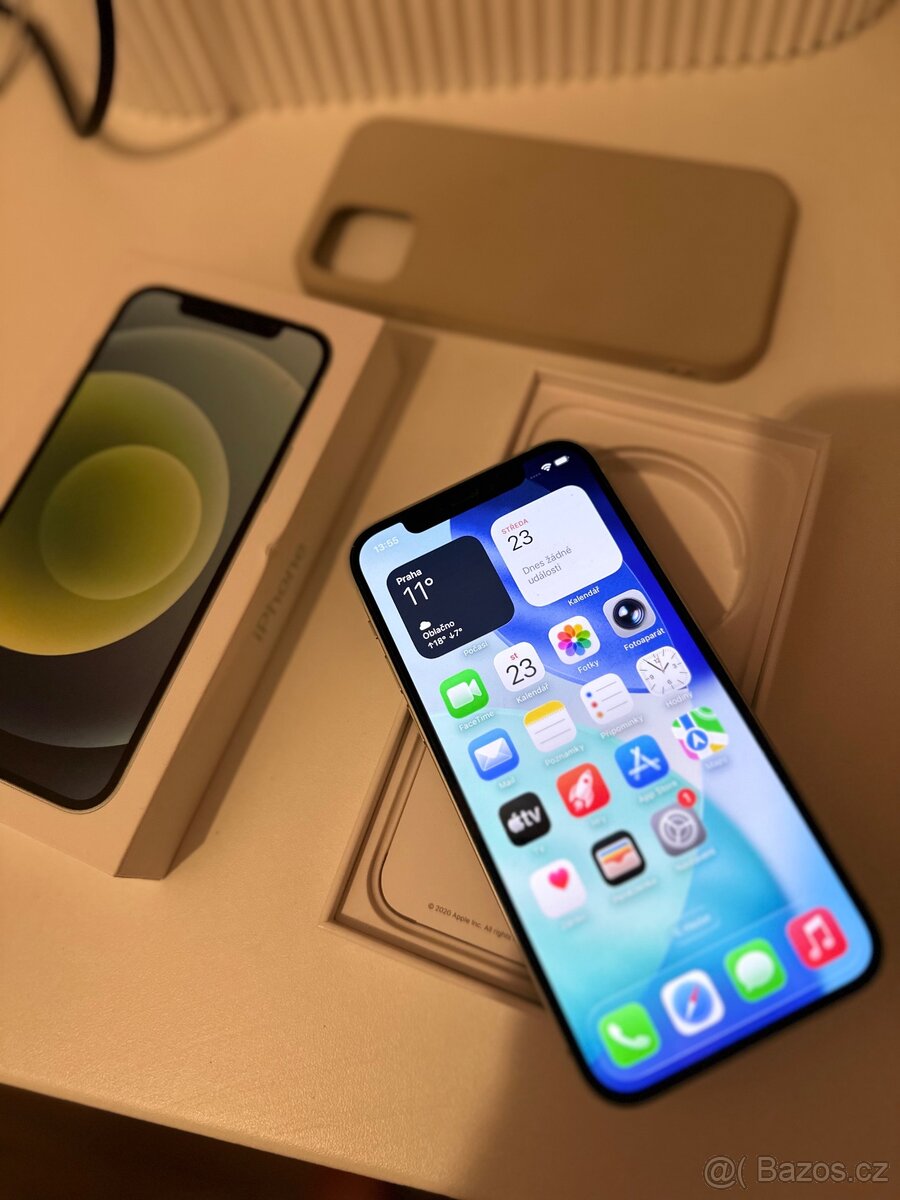 IPhone 12 - 128GB - MINT - 85 baterie - 2