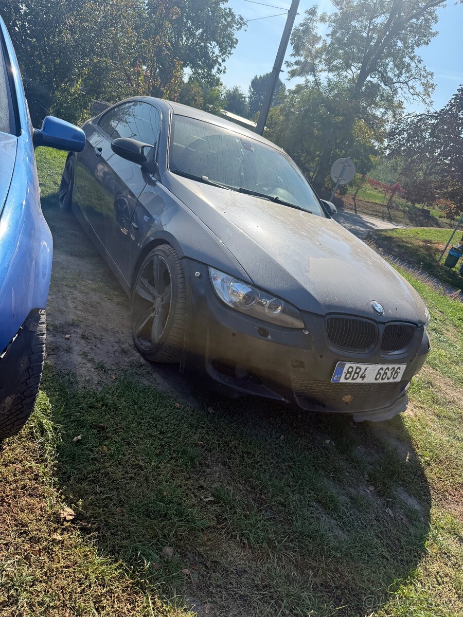 BMW e92 325d 145kw 300+ HP - 2