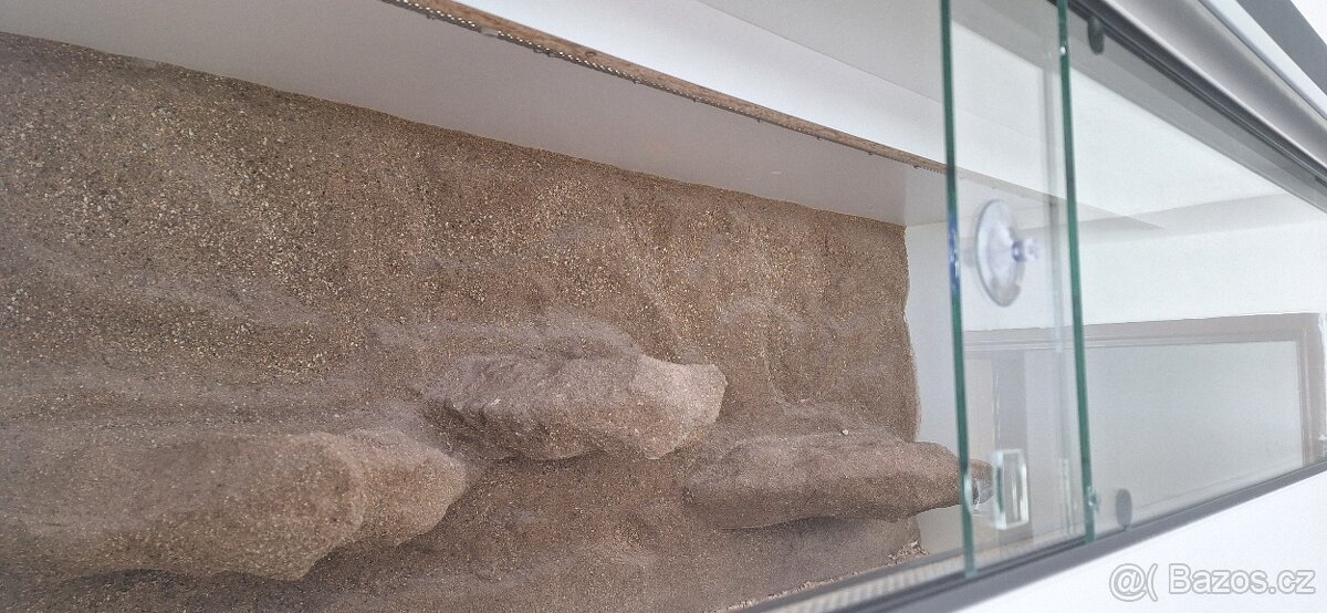 Terárium pro agamy 150x70x60 3D stěna - 2