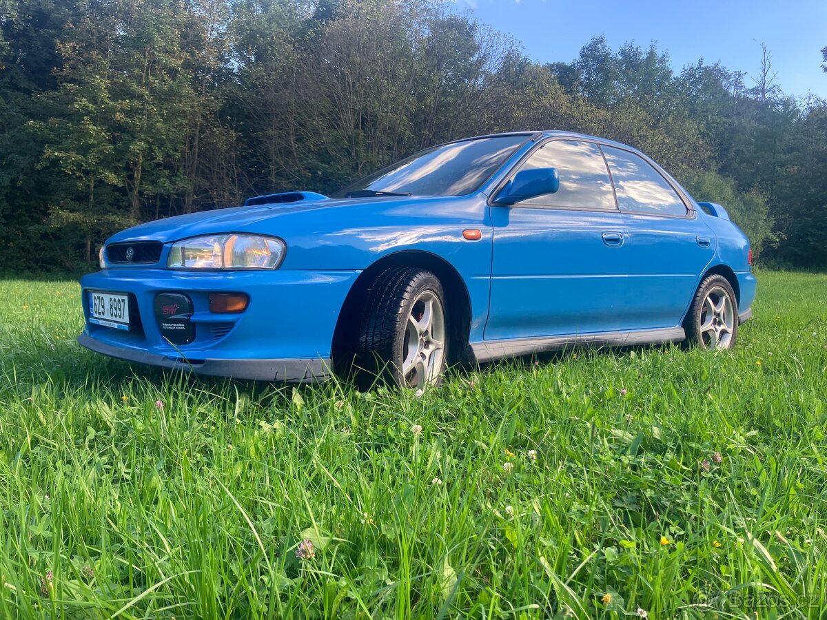 Subaru Impreza GT GC8 - 2