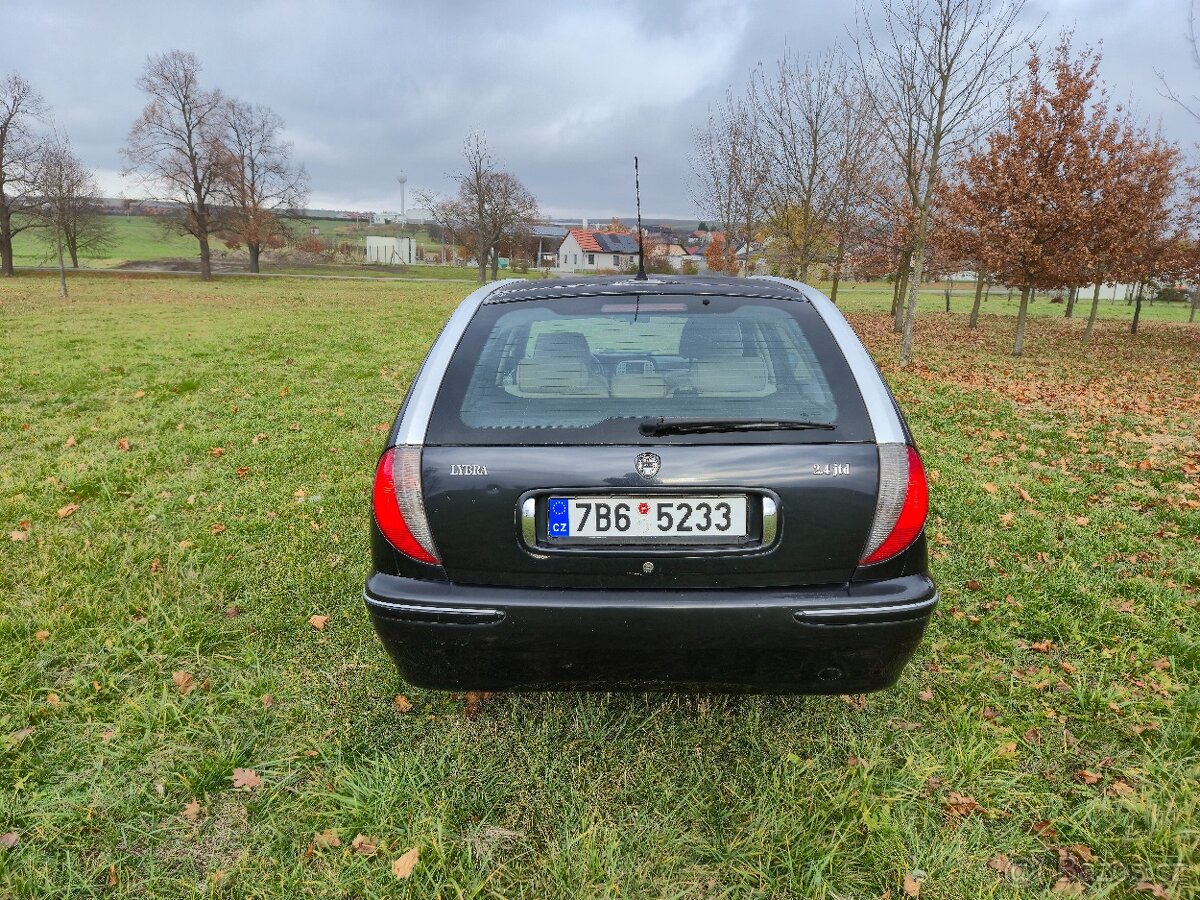 Lancia Lybra SW 2.4 JTD - 2