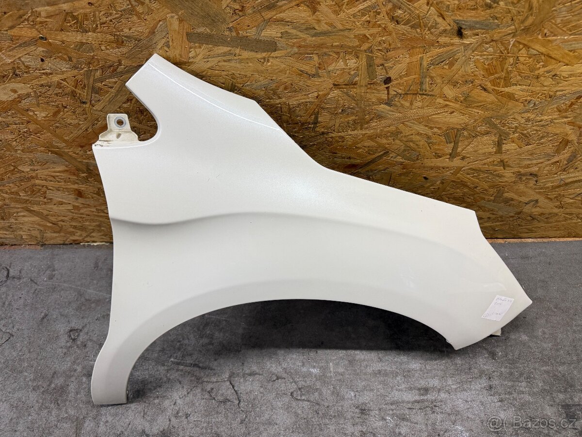 Pravý blatnik Citroen DS4 2011-2015 TOP - 2