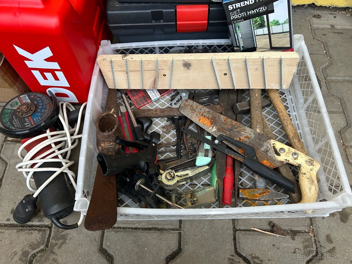 Nářadí, vybavení dílny atd - 2