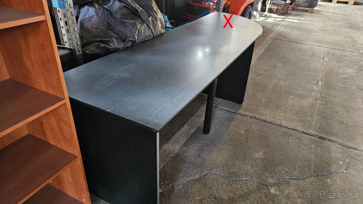 stůl - šedo černý - 2