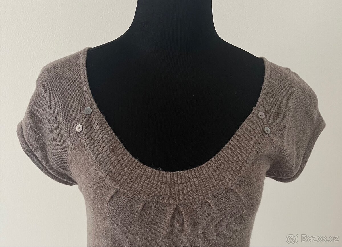 Úpletové šaty vel.38 - 2