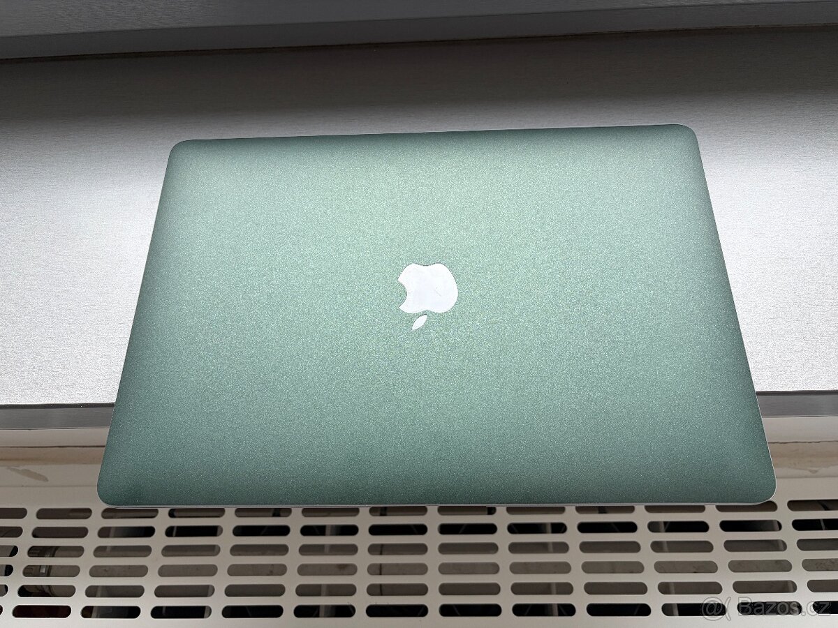 Macbook Air M1 8/256 GB Space Grey - 2