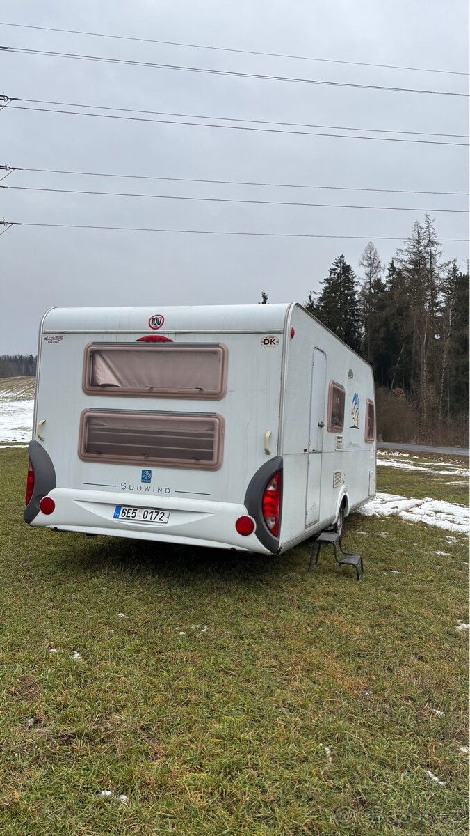 Pronájem karavanu - 2