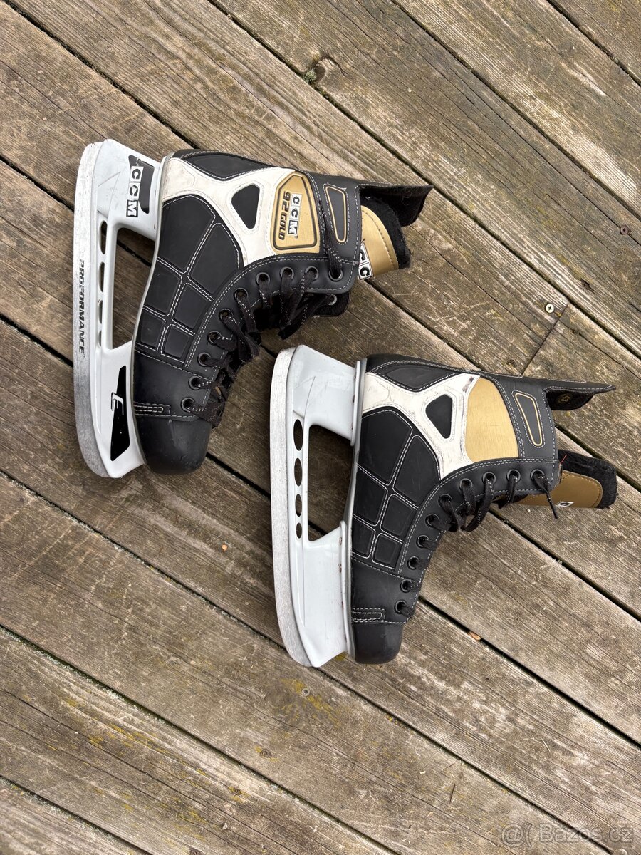 Panské brusle CCM 92 gold - 2