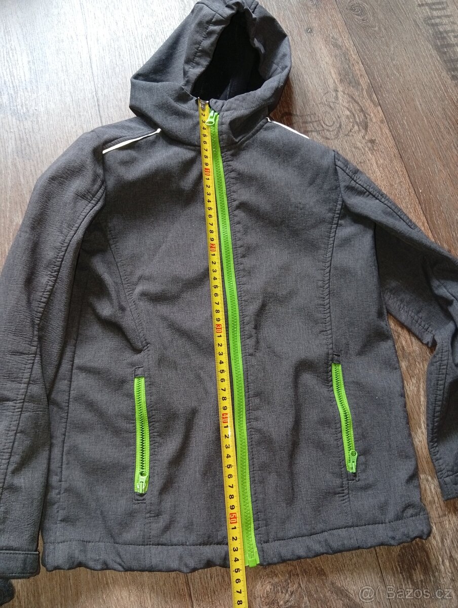 Softshellové bundy vel. 134/140 - 2