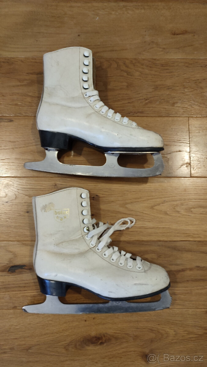 Dívčí brusle 32 - 2