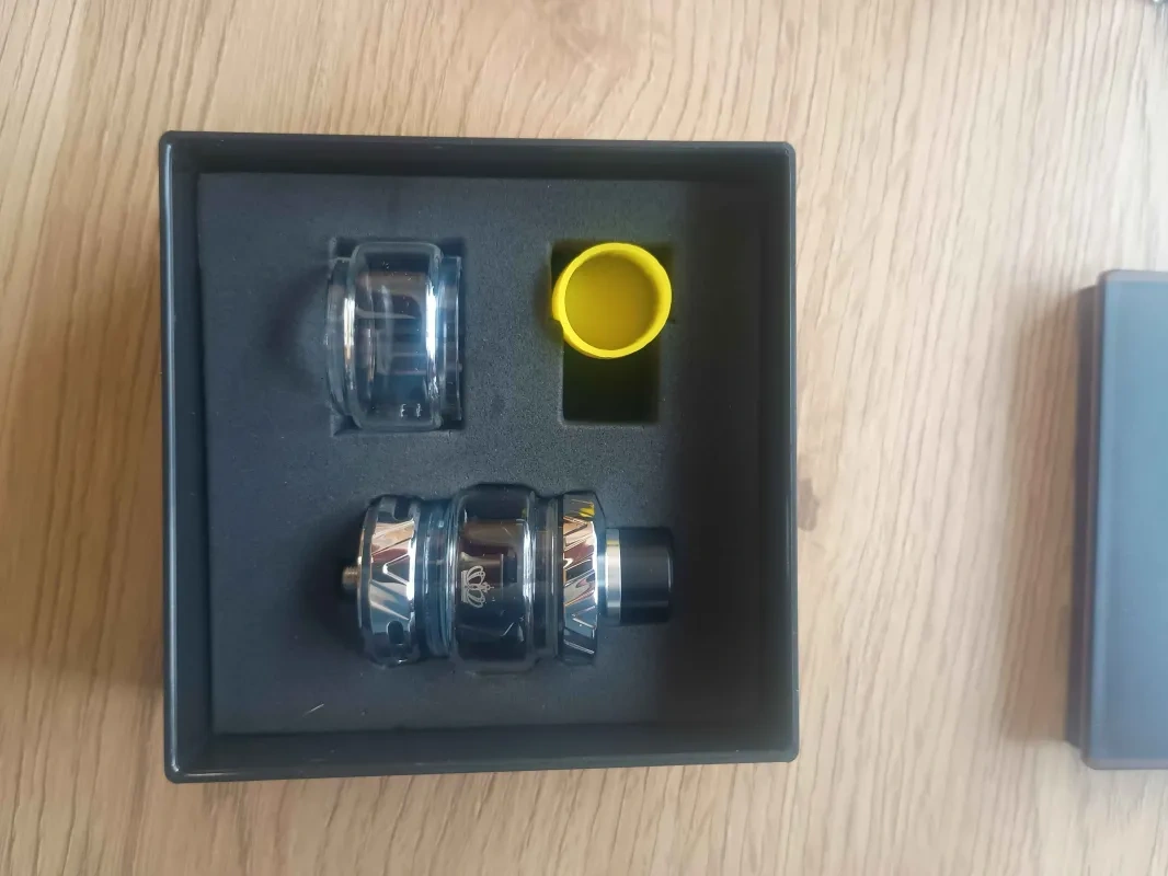 Atomizér Uwell Crown - 300 CZK - 2
