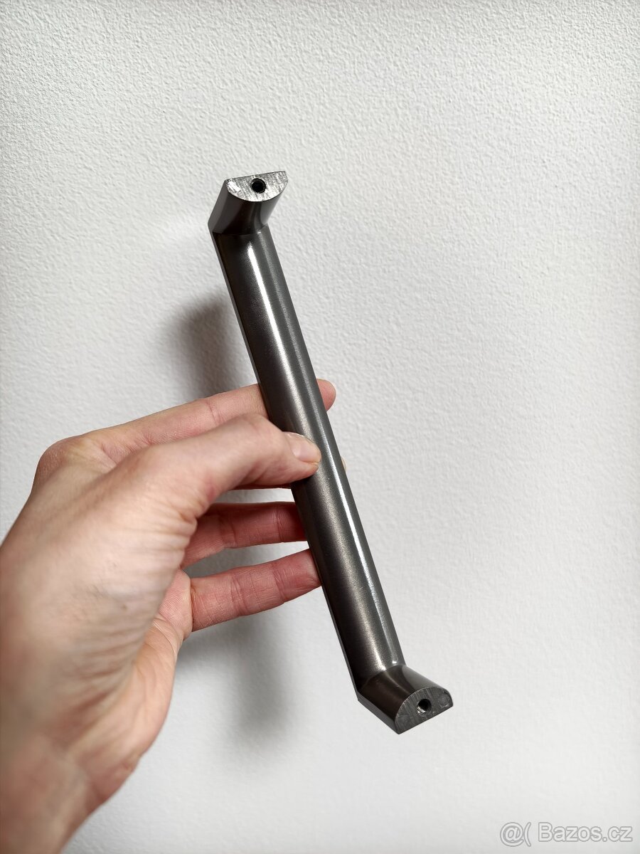 Nábytkové úchytky - 2