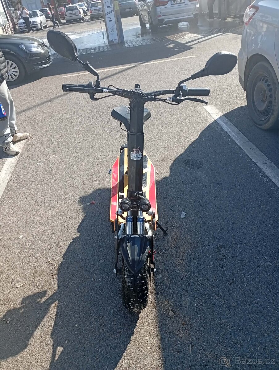 elektrokoloběžka monster ultra 2000 - 2