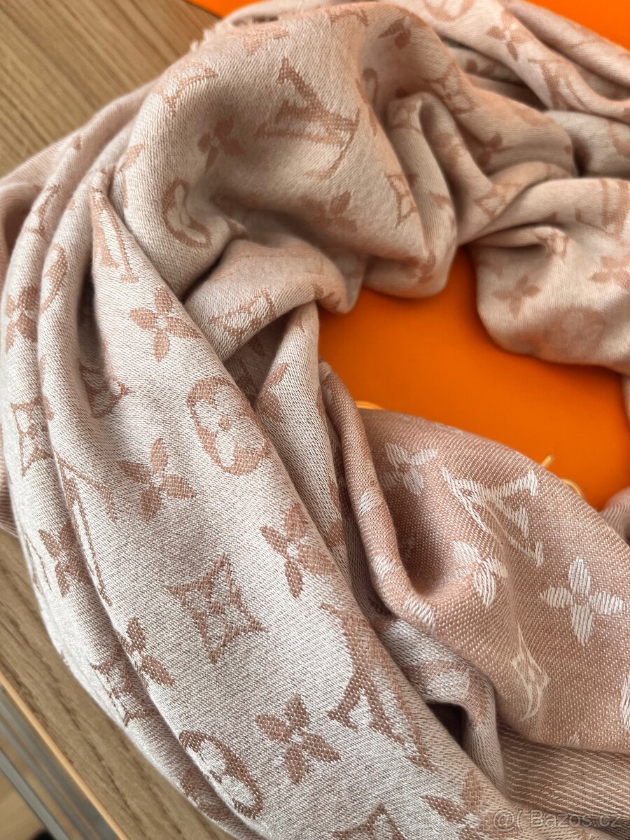 Šátek Louis Vuitton - 2