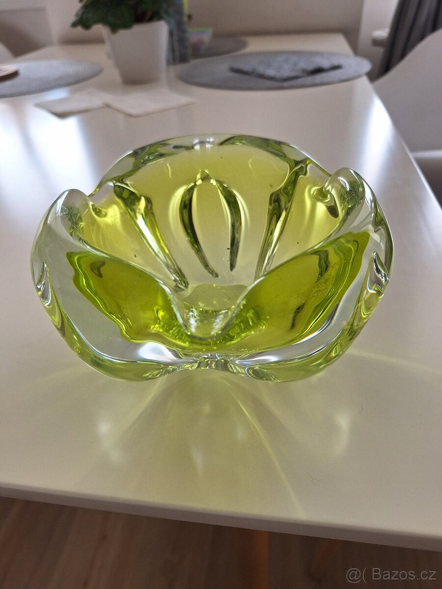 Popelník hutní sklo - 2