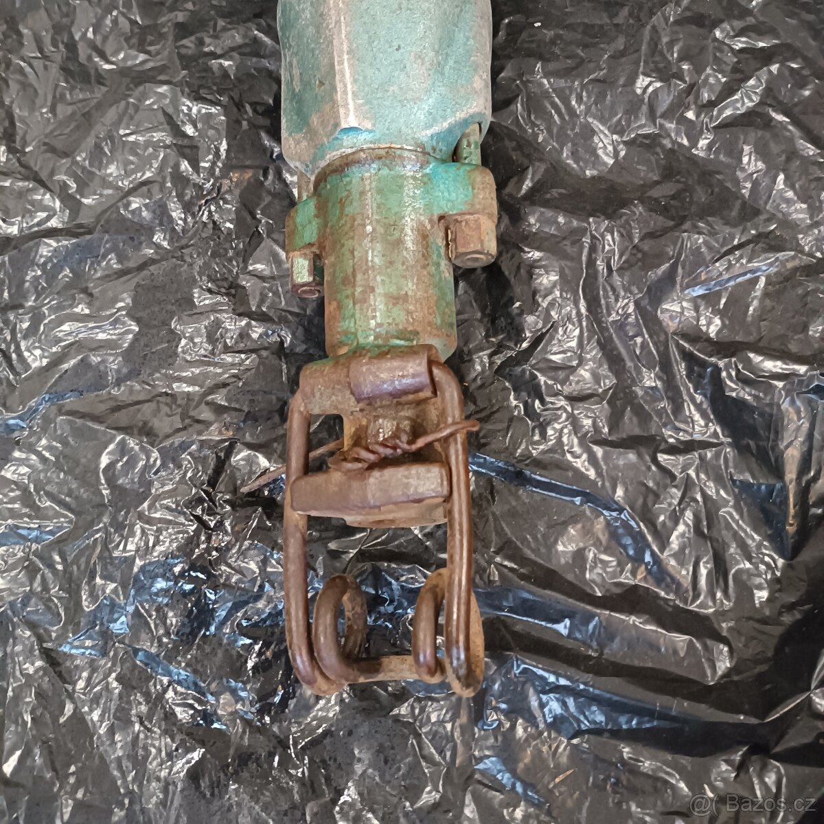 Pneumatické bourací kladivo, pneumatická vrtačka, oškrty - 2