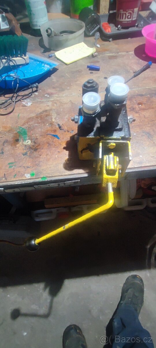 Hydraulický rozvaděč bulhar - 2